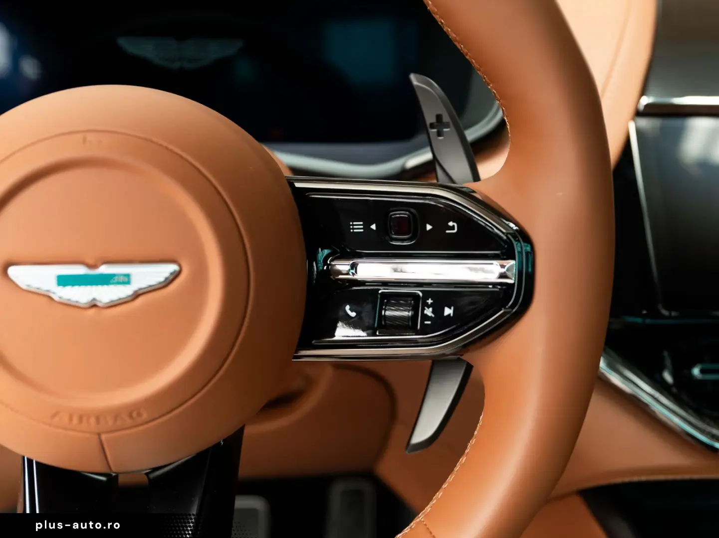 Aston Martin DBX 707 MY25