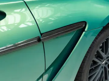 Aston Martin DBX 707 MY25