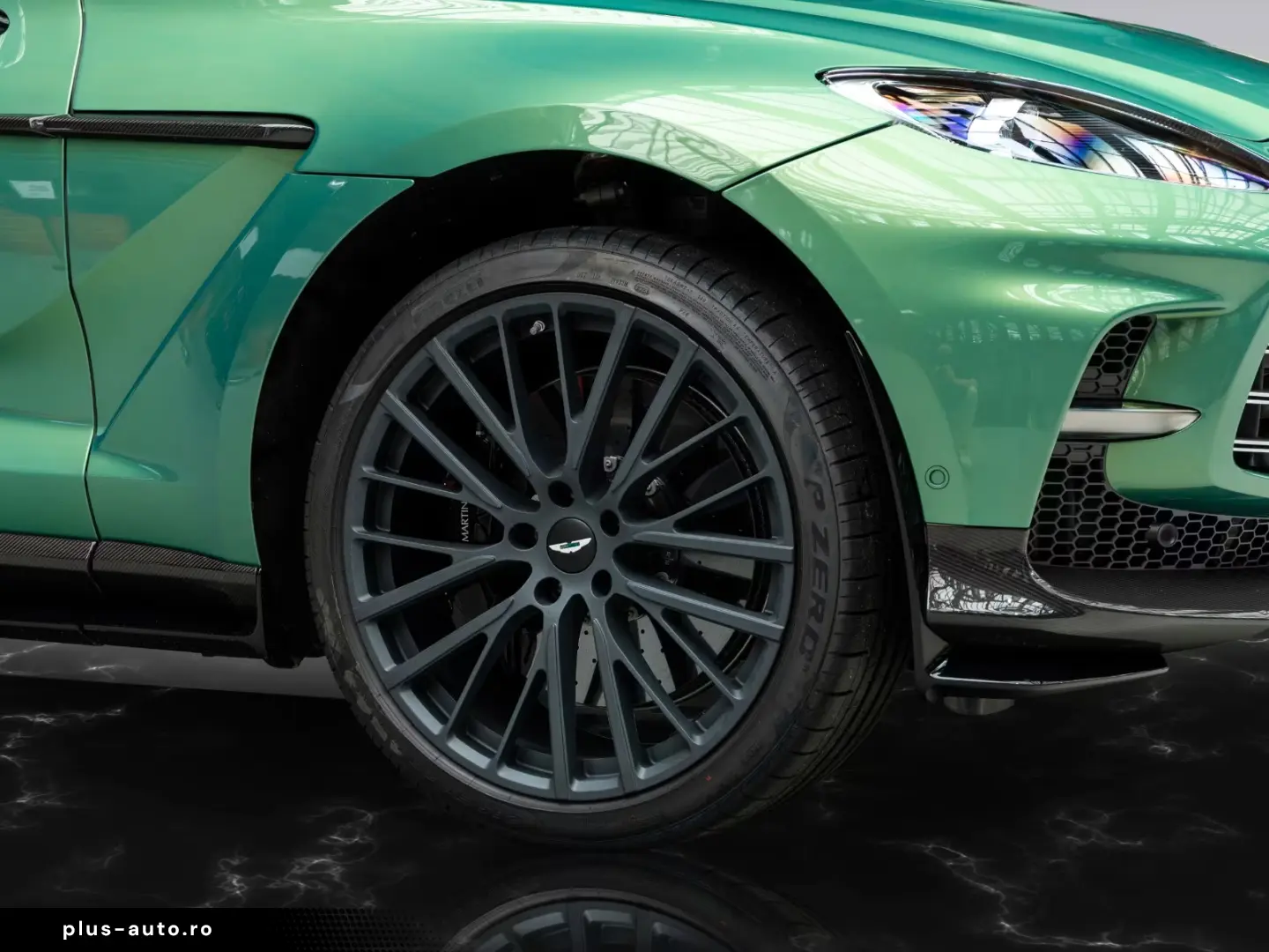 Aston Martin DBX 707 MY25