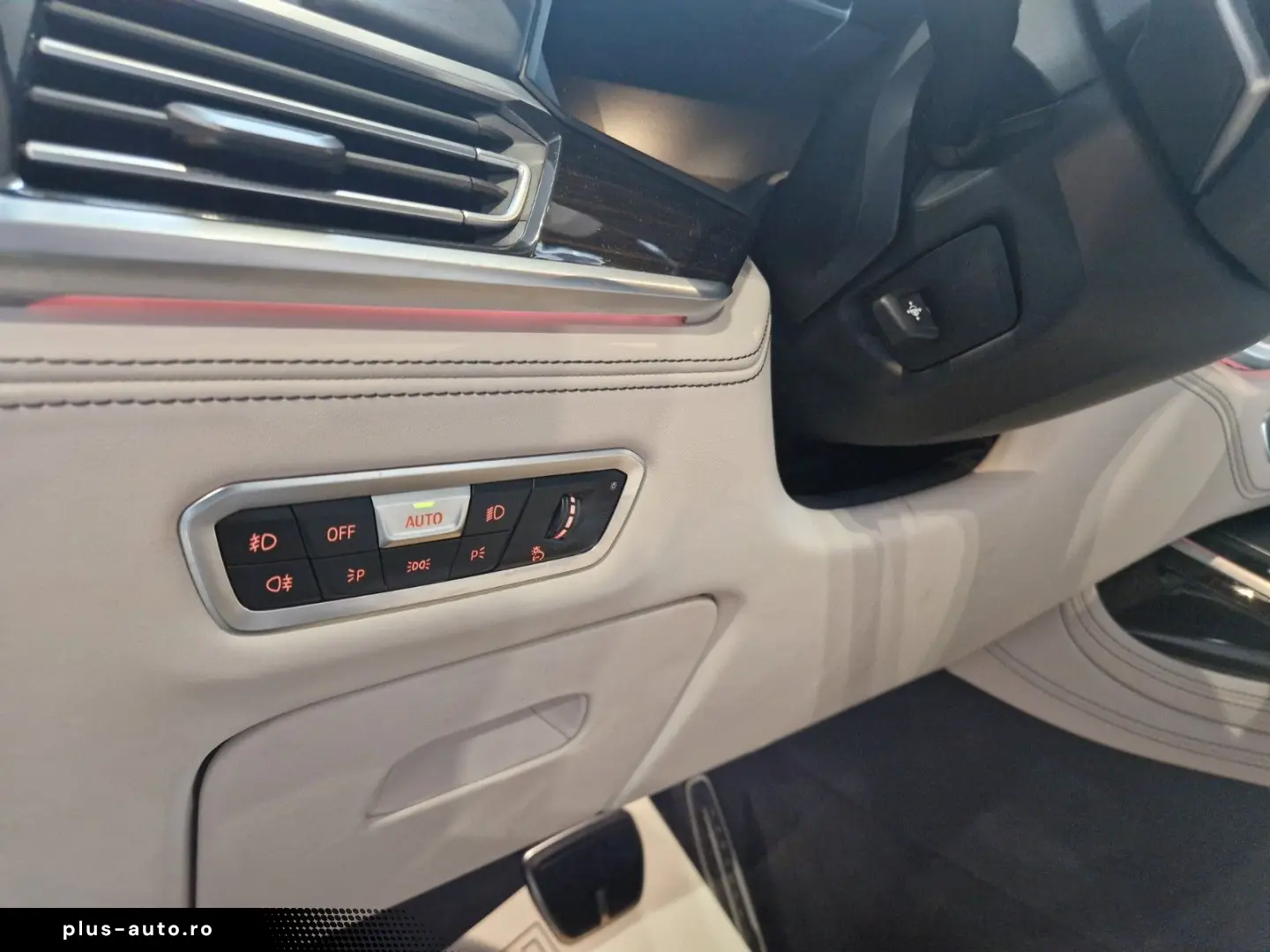 BMW X7 xDrive30d M Sport 7-Sitzer Pano Head Up