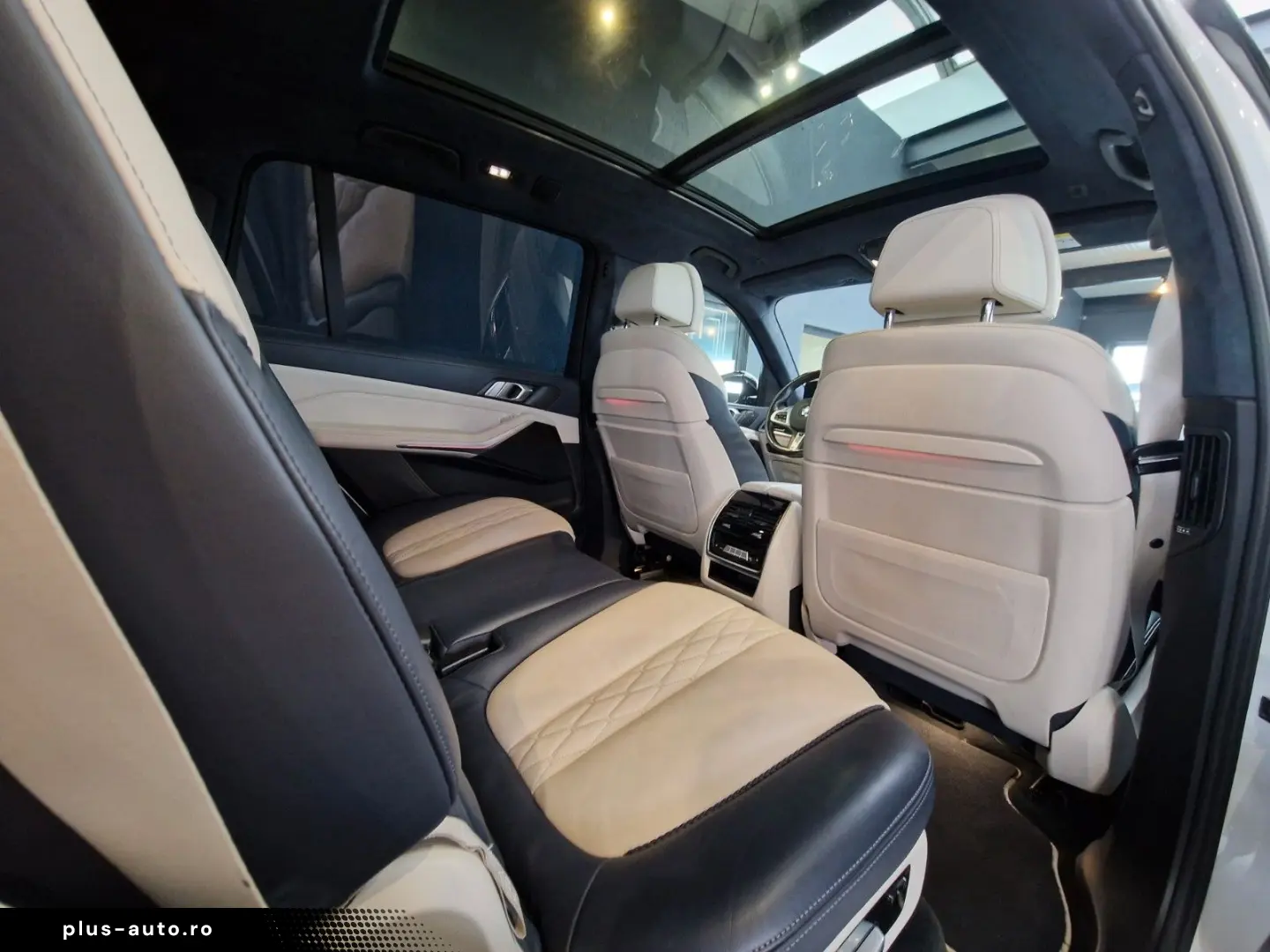 BMW X7 xDrive30d M Sport 7-Sitzer Pano Head Up