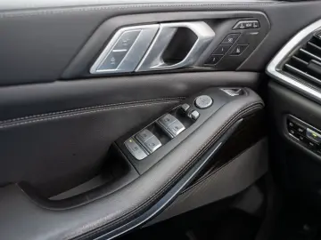 BMW X7 xDrive30d M Sport.AHK.Laser.22 Zoll