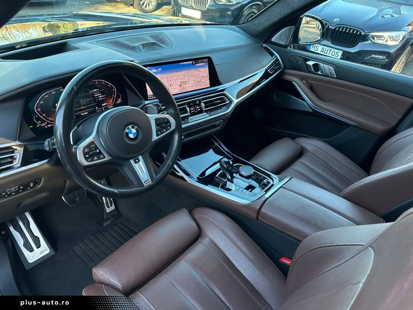 BMW X7 xDrive40i M-Sportpaket Panor. Fond-TV B&W 22