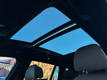 BMW X7 xDrive40i M-Sportpaket Panor. Fond-TV B&W 22