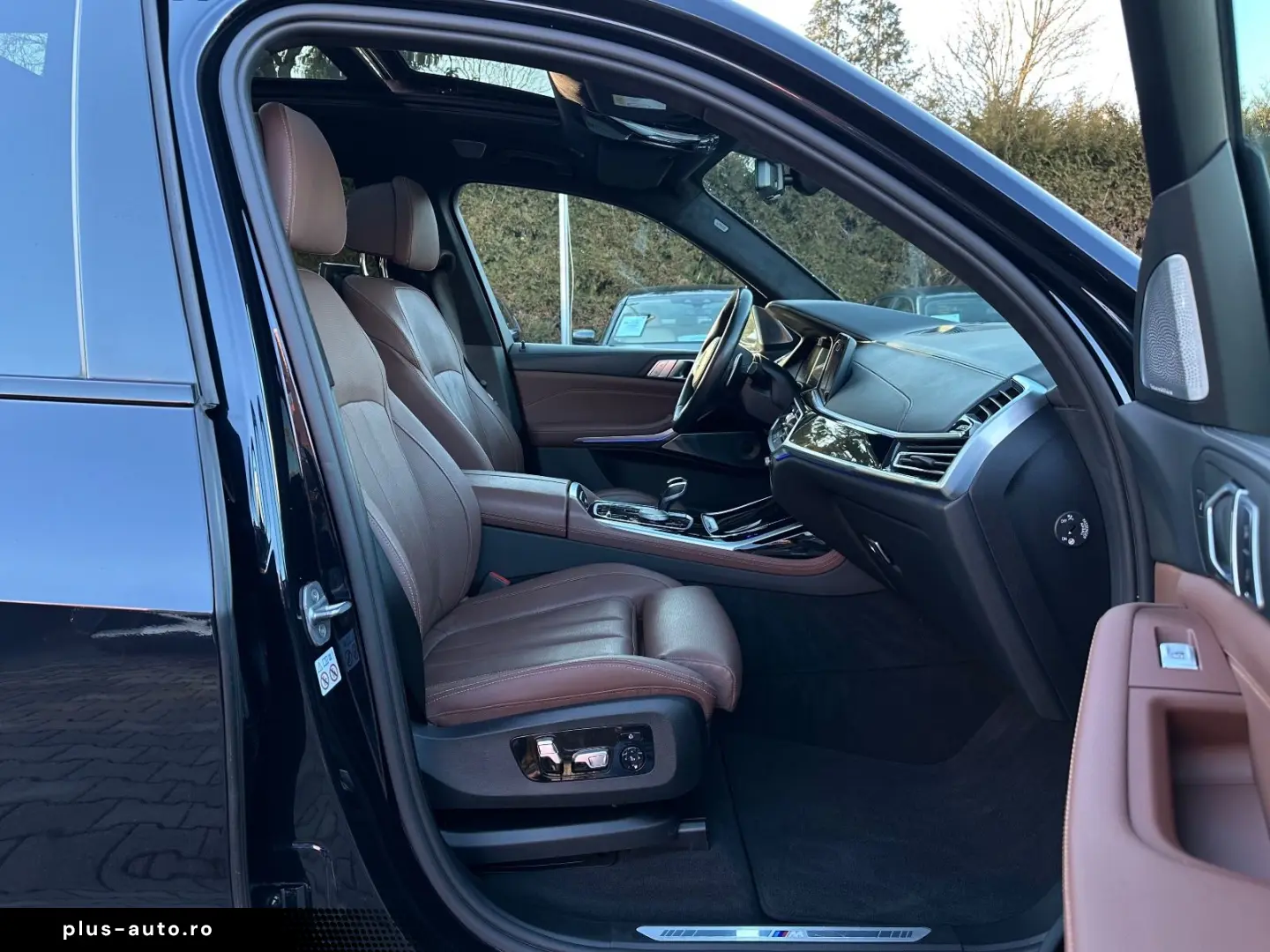 BMW X7 xDrive40i M-Sportpaket Panor. Fond-TV B&W 22