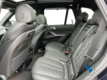 BMW X5 xDrive30d M Sport 22  AHK 7 Sitzer Memorysitz