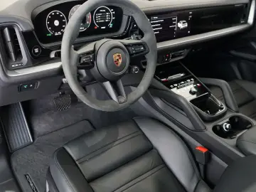 Porsche Cayenne Coupe E-Hybrid 360 -Kamera