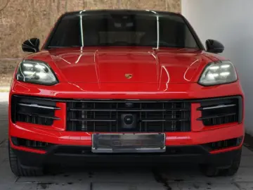 Porsche Cayenne Coupe E-Hybrid 360 -Kamera