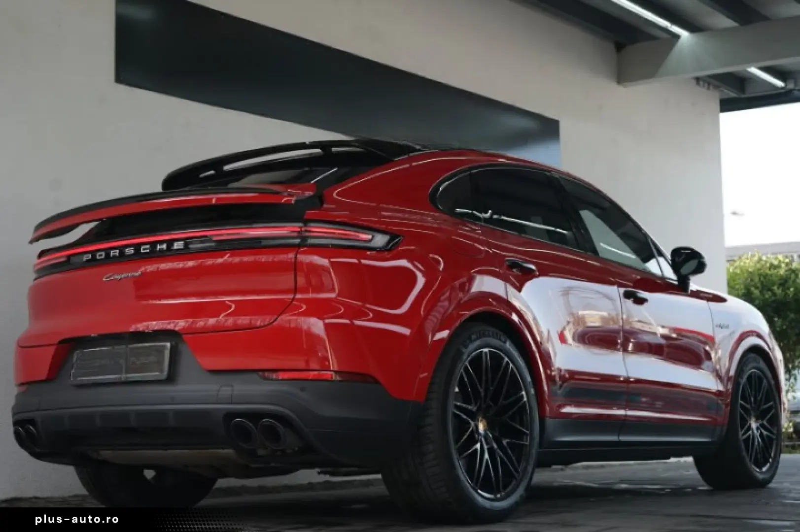 Porsche Cayenne Coupe E-Hybrid 360 -Kamera