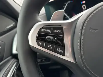 BMW X6 xDrive 40i M Sport Pro 22  AHK