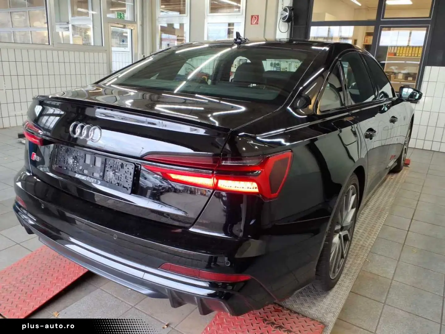 AUDI S6 Limousine  Kamera  Navi