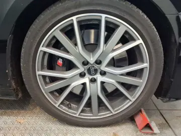 AUDI S6 Limousine  Kamera  Navi