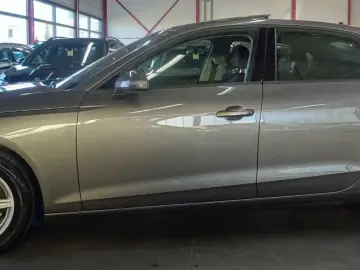 AUDI A4 2.0 TDI GSD ACC ASSIST ANSCHLUßGARANTIE