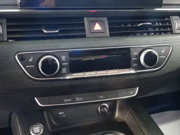 AUDI A4 2.0 TDI GSD ACC ASSIST ANSCHLUßGARANTIE