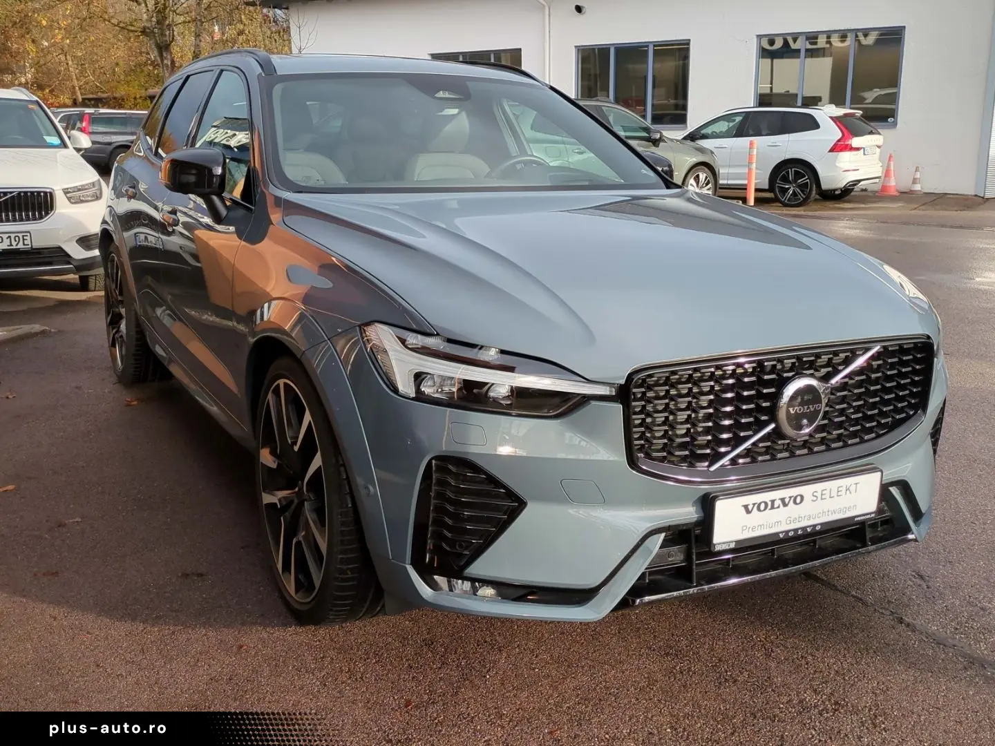 VOLVO XC60 Ultimate Dark AWD HUD AD Leder Digitales Co