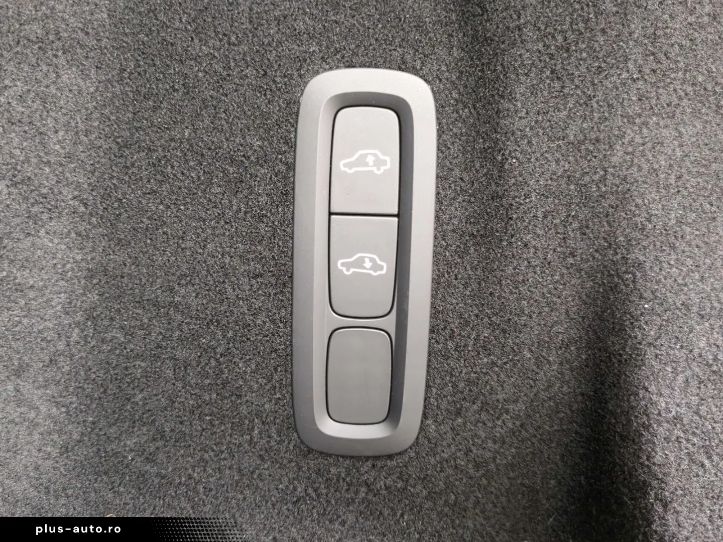 VOLVO XC60 Ultimate Dark AWD HUD AD Leder Digitales Co