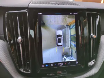 VOLVO XC60 Ultimate Dark AWD HUD AD Leder Digitales Co