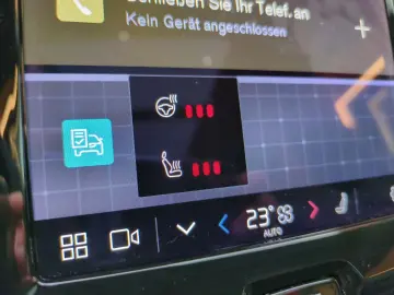 VOLVO XC60 Ultimate Dark AWD HUD AD Leder Digitales Co