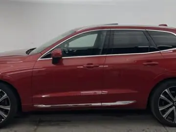 VOLVO XC60 B4 D AWD Ultimate Bright PANO AHK B&W LUFT