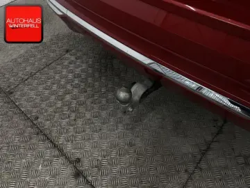 VOLVO XC60 B4 D AWD Ultimate Bright PANO AHK B&W LUFT