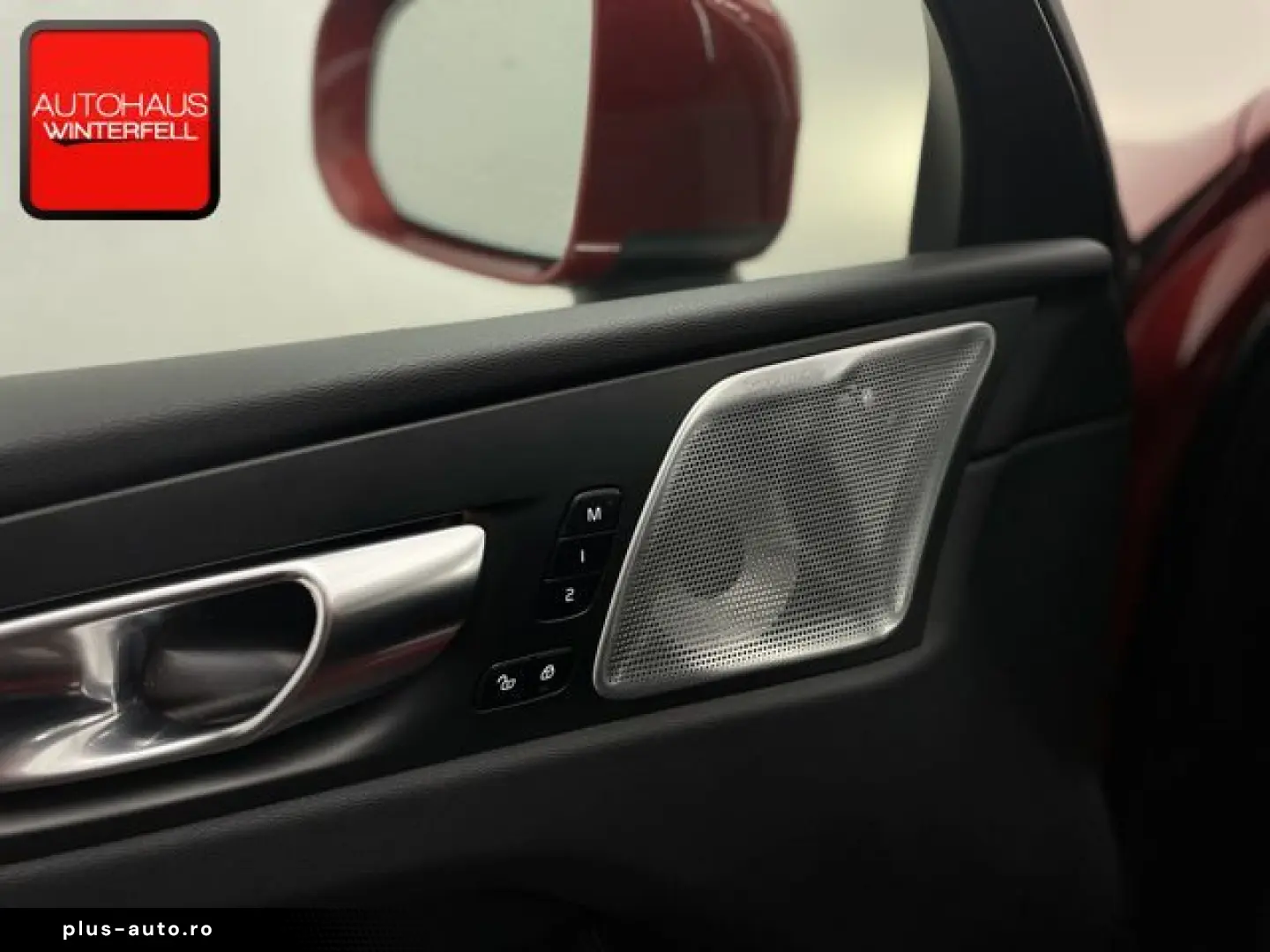 VOLVO XC60 B4 D AWD Ultimate Bright PANO AHK B&W LUFT