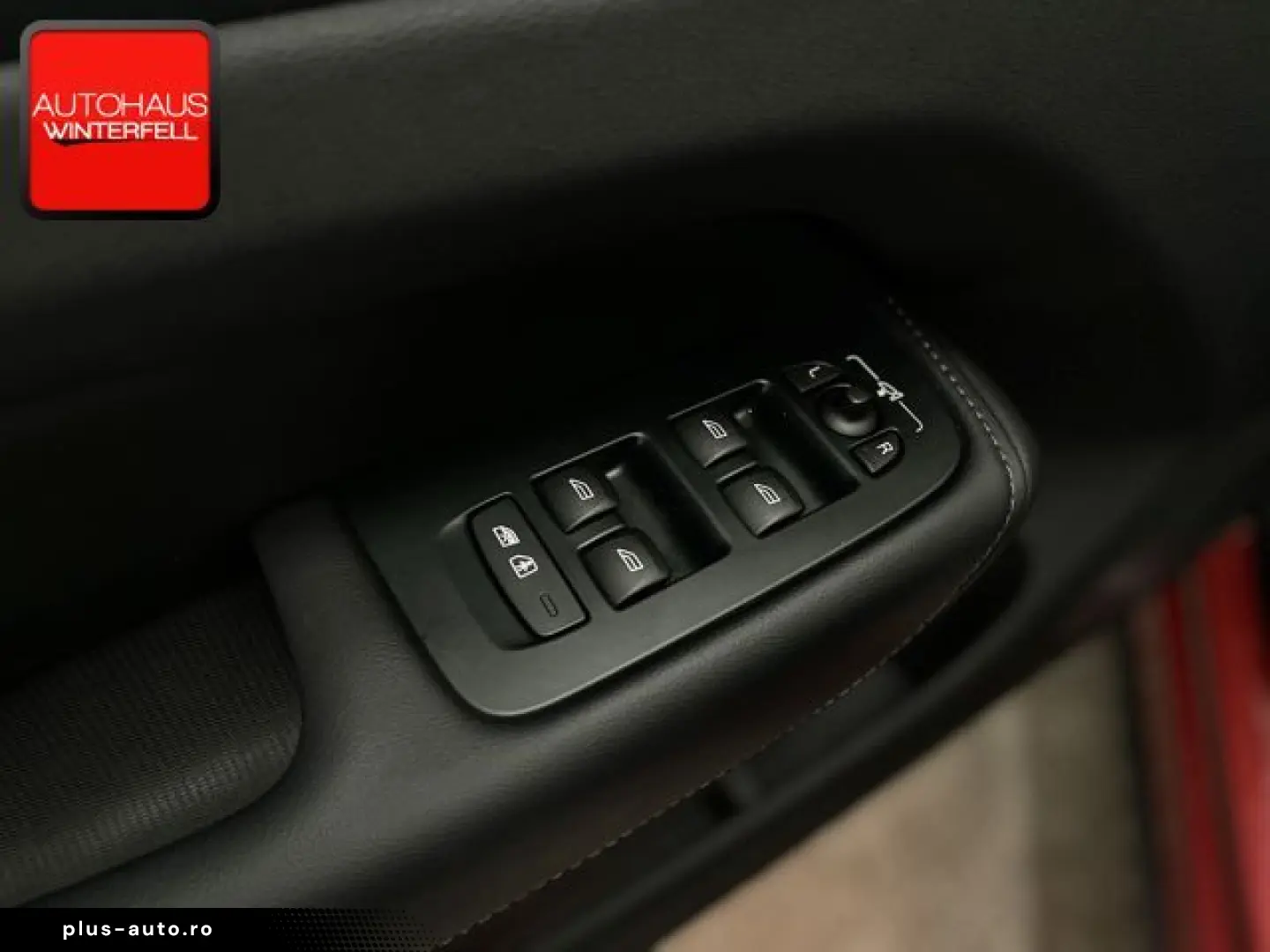 VOLVO XC60 B4 D AWD Ultimate Bright PANO AHK B&W LUFT