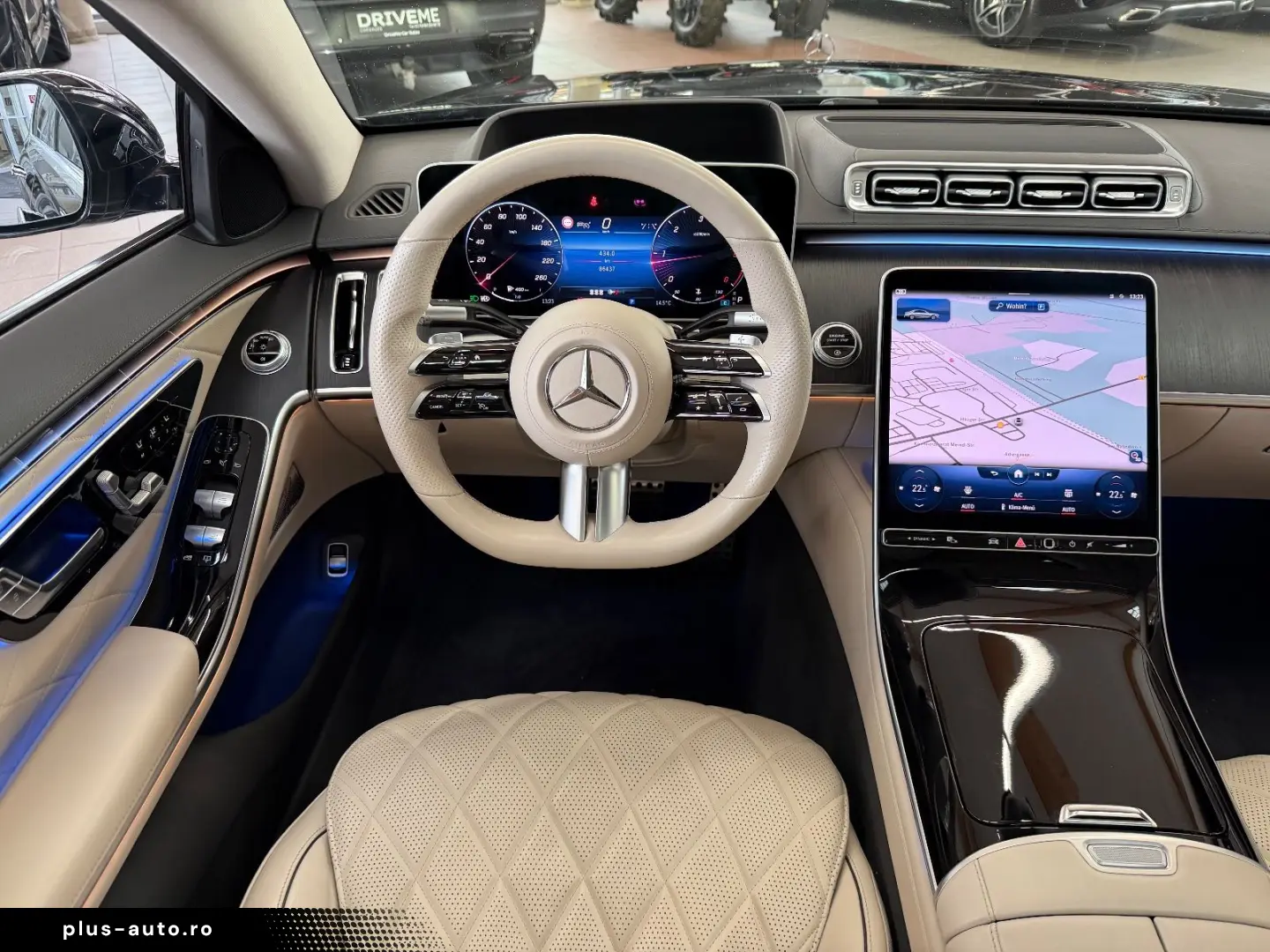 MERCEDES-BENZ S 400 d 4Matic AMG-Paket Pano LED ACC 360KAM