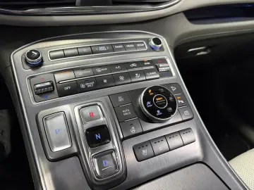 HYUNDAI SANTA FE 1.6 Plugin-Hybrid 4WD Signature