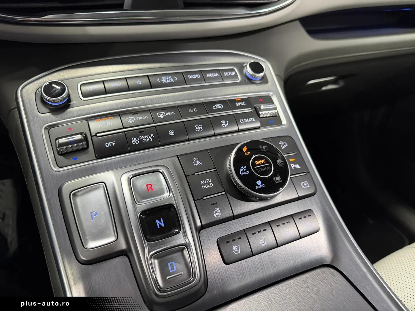 HYUNDAI SANTA FE 1.6 Plugin-Hybrid 4WD Signature