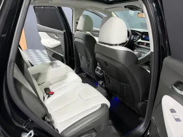 HYUNDAI SANTA FE 1.6 Plugin-Hybrid 4WD Signature