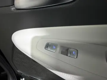 HYUNDAI SANTA FE 1.6 Plugin-Hybrid 4WD Signature