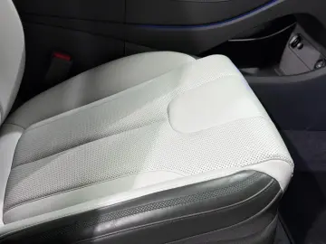 HYUNDAI SANTA FE 1.6 Plugin-Hybrid 4WD Signature