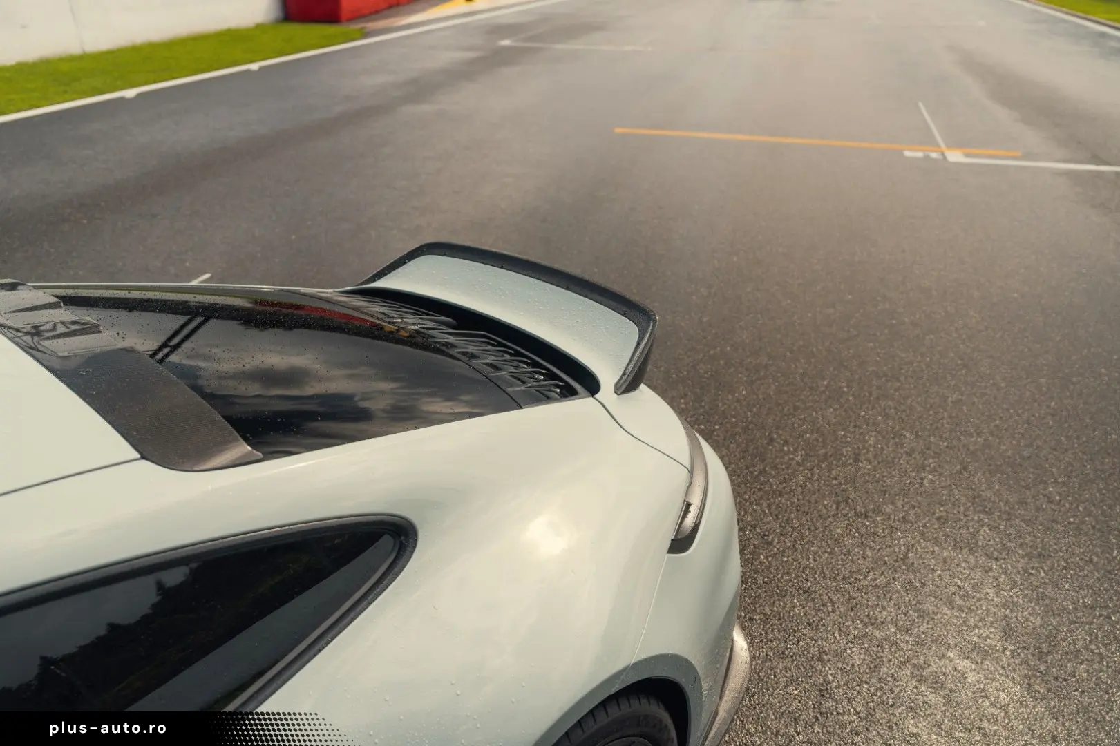 PORSCHE TECHART Carbon Aero Kit