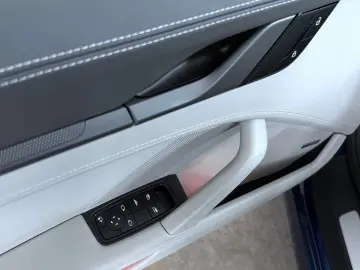 PORSCHE 911  992.2 Carrera Cabriolet  Matrix-LED ACC