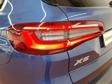 BMW X5 xDrive45e