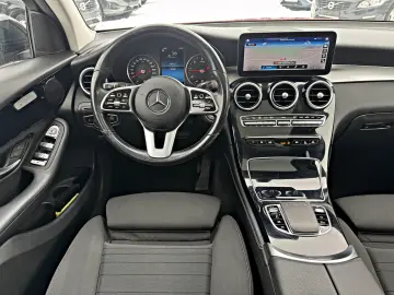 Mercedes-Benz GLC 300d 4MATIC 9G-Tronic Avantgarde