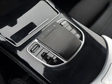 Mercedes-Benz GLC 300d 4MATIC 9G-Tronic Avantgarde