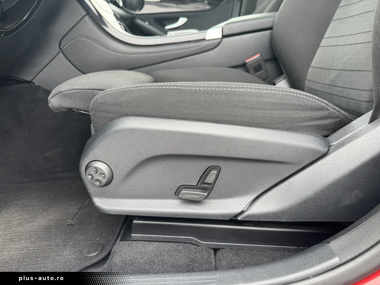 Mercedes-Benz GLC 300d 4MATIC 9G-Tronic Avantgarde