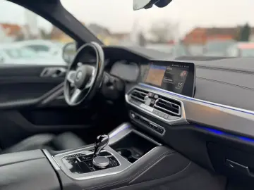 BMW X6 xDrive 30 d M Sport ICONIC GLOW