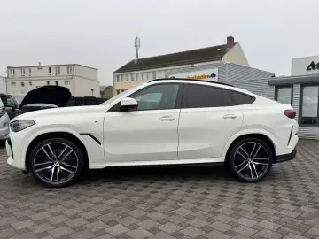 BMW X6 xDrive 30 d M Sport ICONIC GLOW