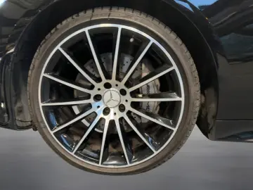 MERCEDES-BENZ CLS 53 4M Burm KeyGo MBeam TWA 360 Night SHD