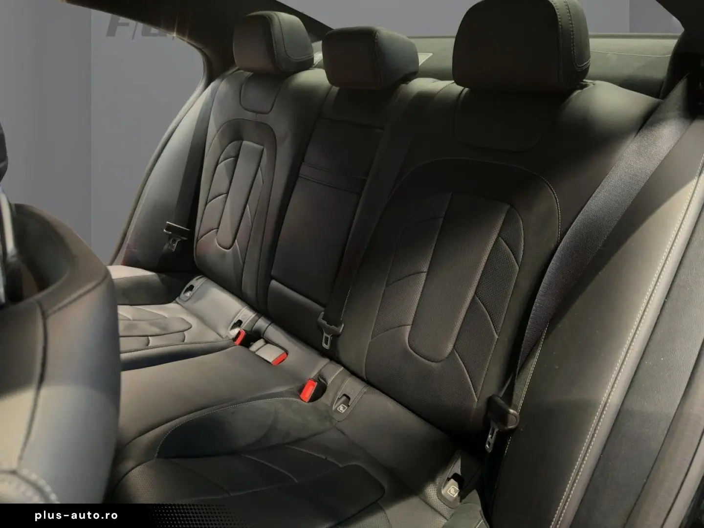 MERCEDES-BENZ CLS 53 4M Burm KeyGo MBeam TWA 360 Night SHD