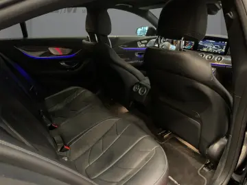 MERCEDES-BENZ CLS 53 4M Burm KeyGo MBeam TWA 360 Night SHD