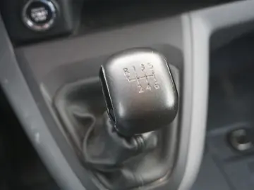 OPEL Vivaro Kasten Edition L3 Premium Würth Regal CAM