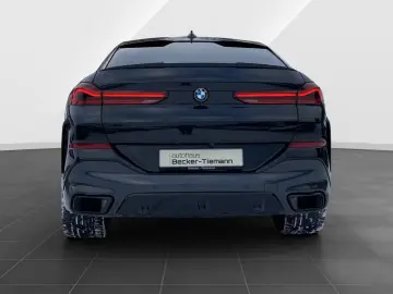 BMW X6 xDrive30d M Sport Laser Driving