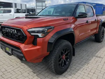 Toyota  TACOMA TRD PRO