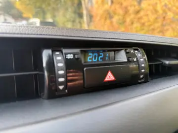 TOYOTA Hilux 2 4 Double Cab Comfort 4x4  GARANTIE  AHK