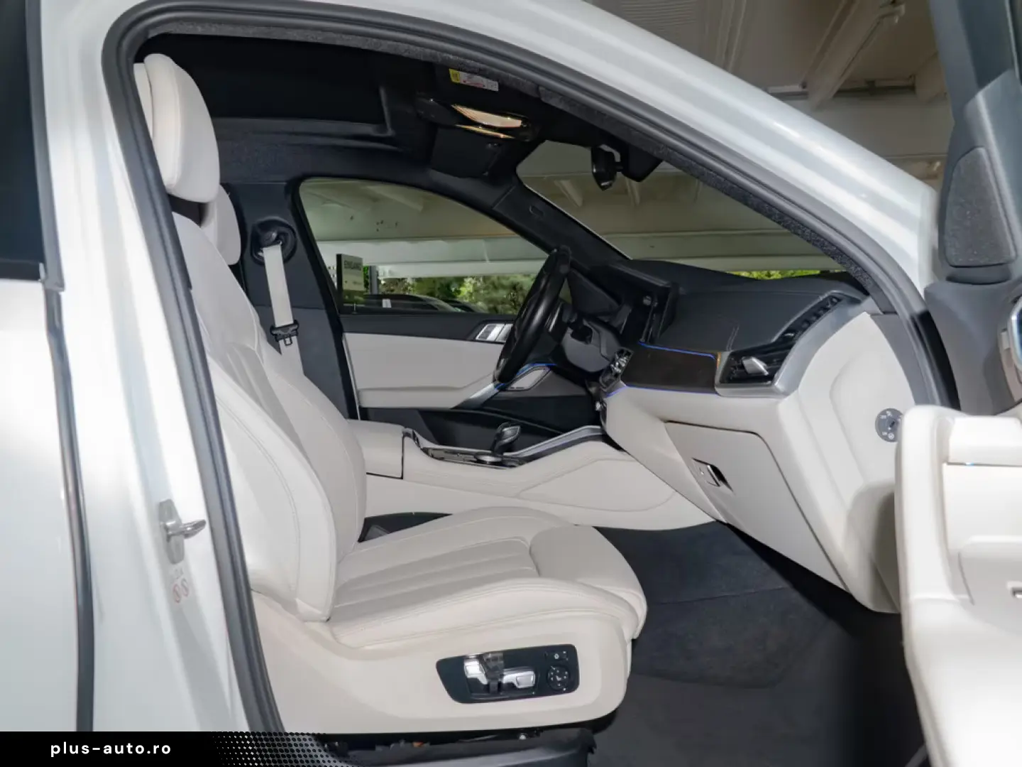 BMW X6 xDrive 30d M-Sport PANO AHK HUD