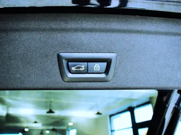 BMW X6 xDrive 40d M Sport (G06)  Laser