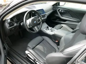BMW 220i Coupé Advantage   M-Lenkrad Live Cockpit